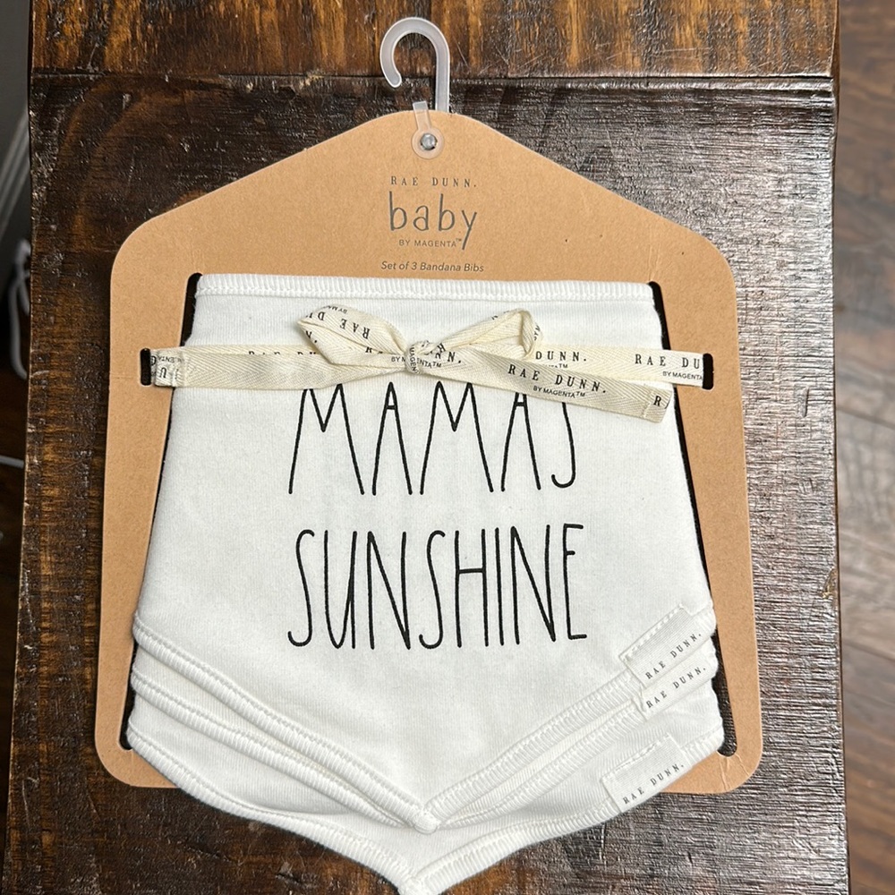 Rae Dunn bandana bib set